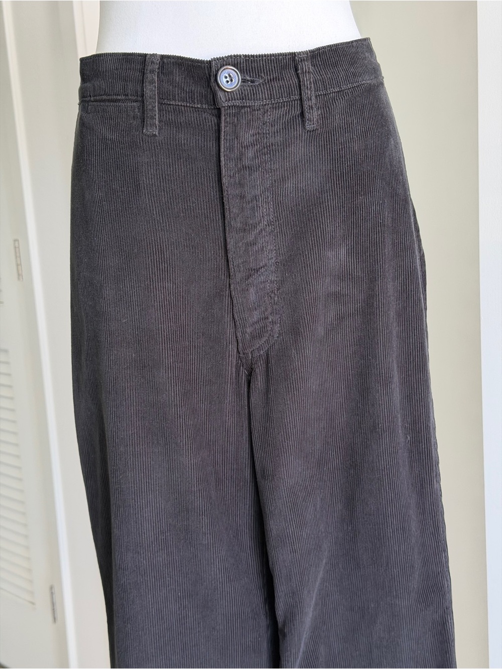 Doen Nadine Corduroy Trousers. Size 29.